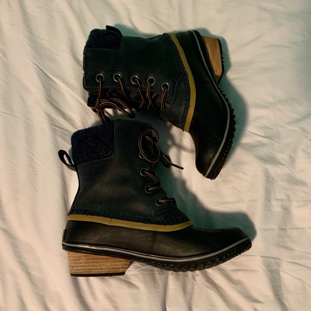 Sorel Navy Blue Slim-pack Lace Boots